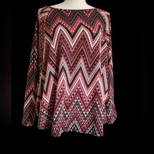 Chevron Patterned Red and Black Lightweight Sweater